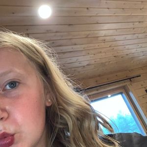 Meet your Posher, Hollyn